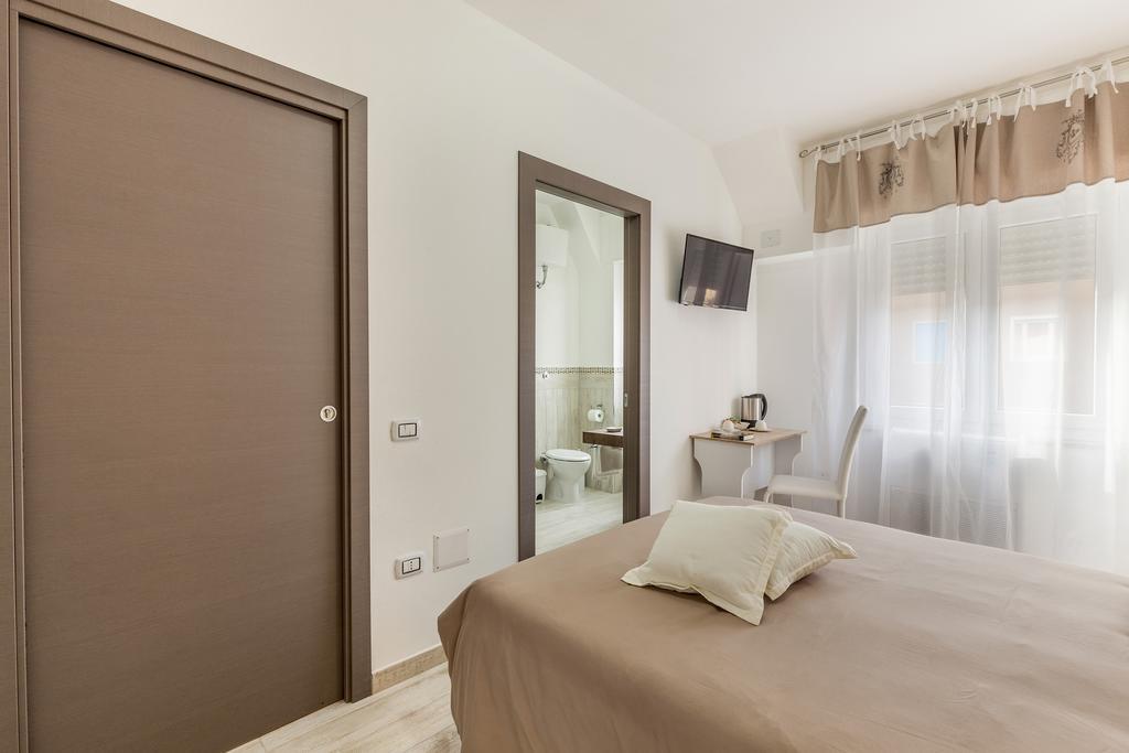 Sette Colli Guesthouse Кальяри Номер фото
